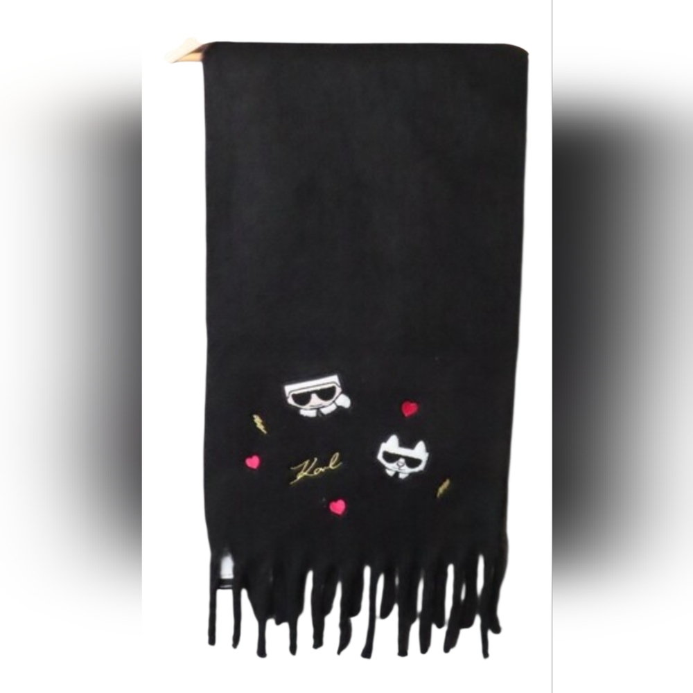 Karl Lagerfeld - NEW Black Chunky Scarf with Karl Embroidery